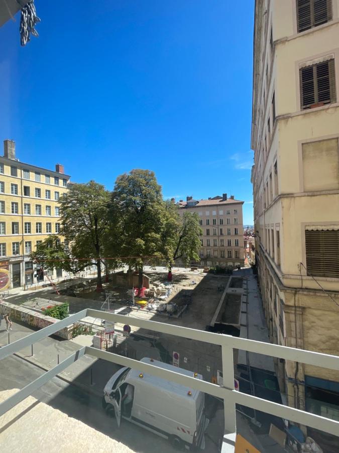 Bed and Breakfast Le Soyeux Lione Esterno foto